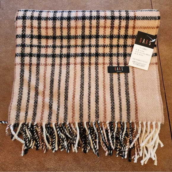 BNIB Vintage Daks London Wool Scarf Daks London Lambswool Scarves - Picture 2 of 8